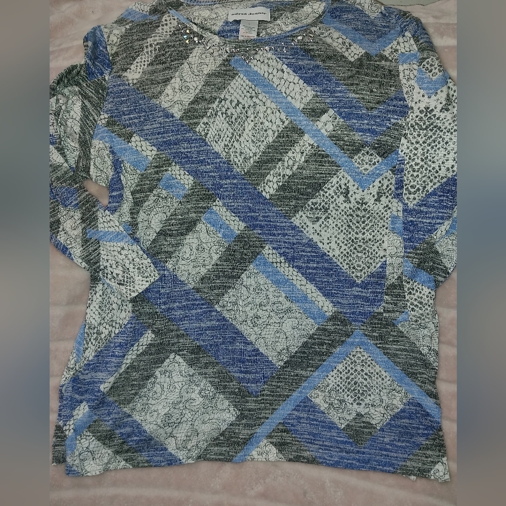 Alfred Dunner Blue and Gray Patterned Blouse